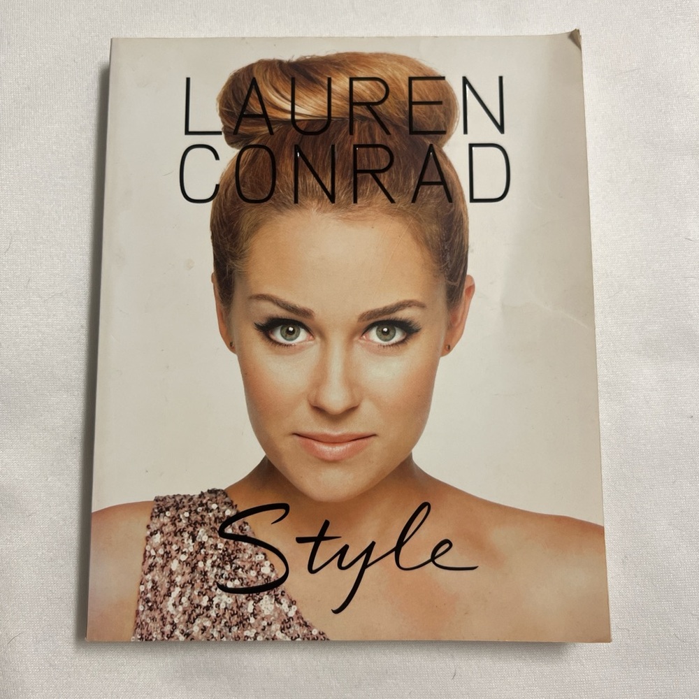 Lauren Conrad Style book
